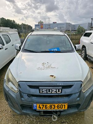 איסוזו פיק אפ מודל 2019. 292,800 ק"מ. תיבת הילוכים: אוטומטי
מנוע: דיזל, הנעה: 4x4.
ללא רישוי 