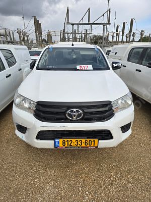 טויוטה היילקס מודל 2019. 211,342 ק"מ. תיבת הילוכים: ידני
מנוע: דיזל, הנעה: 4x4.
ללא רישוי האגרה 