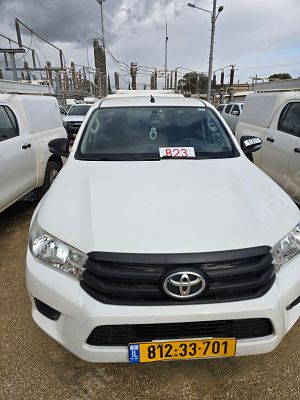 טויוטה היילקס מודל 2019. 216,384 ק"מ. תיבת הילוכים: ידני
מנוע: דיזל, הנעה: 4x4.
תוקף רישיון 
