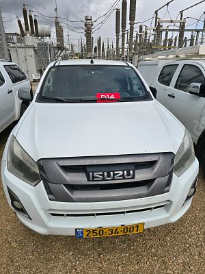 איסוזו פיק אפ מודל 2017. 193,443 ק"מ. תיבת הילוכים: אוטומטי
מנוע: דיזל, הנעה: 4x2.
ללא רישוי 