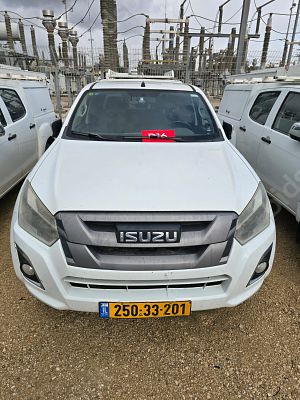 איסוזו פיק אפ מודל 2017. 245,145 ק"מ. תיבת הילוכים: אוטומטי
מנוע: דיזל, הנעה: 4x2.
ללא רישוי 