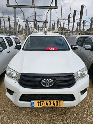 טויוטה היילקס מודל 2017. 234,221 ק"מ. תיבת הילוכים: ידני
מנוע: דיזל, הנעה: 4x4.
ללא רישוי האגרה 