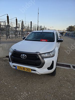 טויוטה היילקס מודל 2020. 228,338 ק"מ. תיבת הילוכים: ידני
מנוע: דיזל, הנעה: 4x4.
תוקף רישיון 13.10.26
