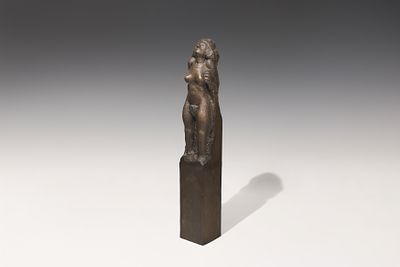 Alfred Hrdlicka: Stele mit weiblicher Figur. Alfred Hrdlicka 
Stele mit weiblicher Figur 
Bronze 