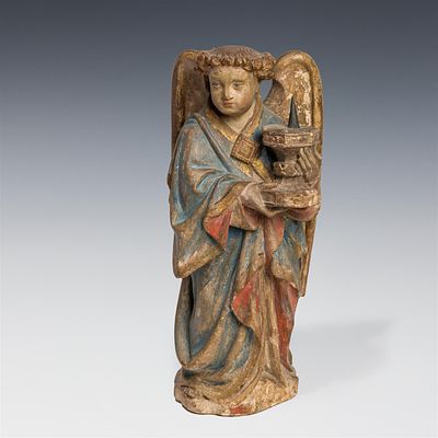 Gotischer Leuchterengel Nordfrankreich, um 1435 Kalkstein, gemei&szlig;elt, originale Fassung; oberer 