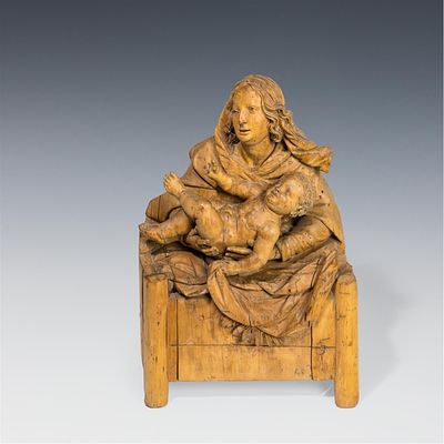 Gotische Skulptur "Madonna" 16. Jh. Lindenholz, geschnitzt; r&uuml;ckseitig mit Sammlungsetikett; 3 