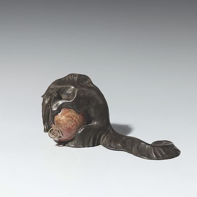 Richard Teschner: Ameisenb&auml;r. Richard Teschner Ameisenb&auml;r Wiener Werkst&auml;tte, 1910 Zinn 