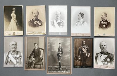 Europ&auml;ische K&ouml;nigsh&auml;user: Konvolut 30 St&uuml;ck, Fotografien von Mitgliedern europ&auml;ischer K&ouml;nigsh&auml;user u