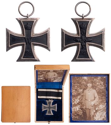 "Железный крест II ст, 1914 год в коробке с фотографией. Германия. Награда уложена вместе с 
