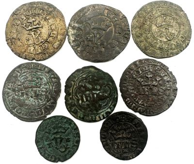 Portugal D. Jo&atilde;o I (1385-1433) Lote de 8 moedas 1- Real Preto de Lisboa 1- Meio Real Dez Soldos 
