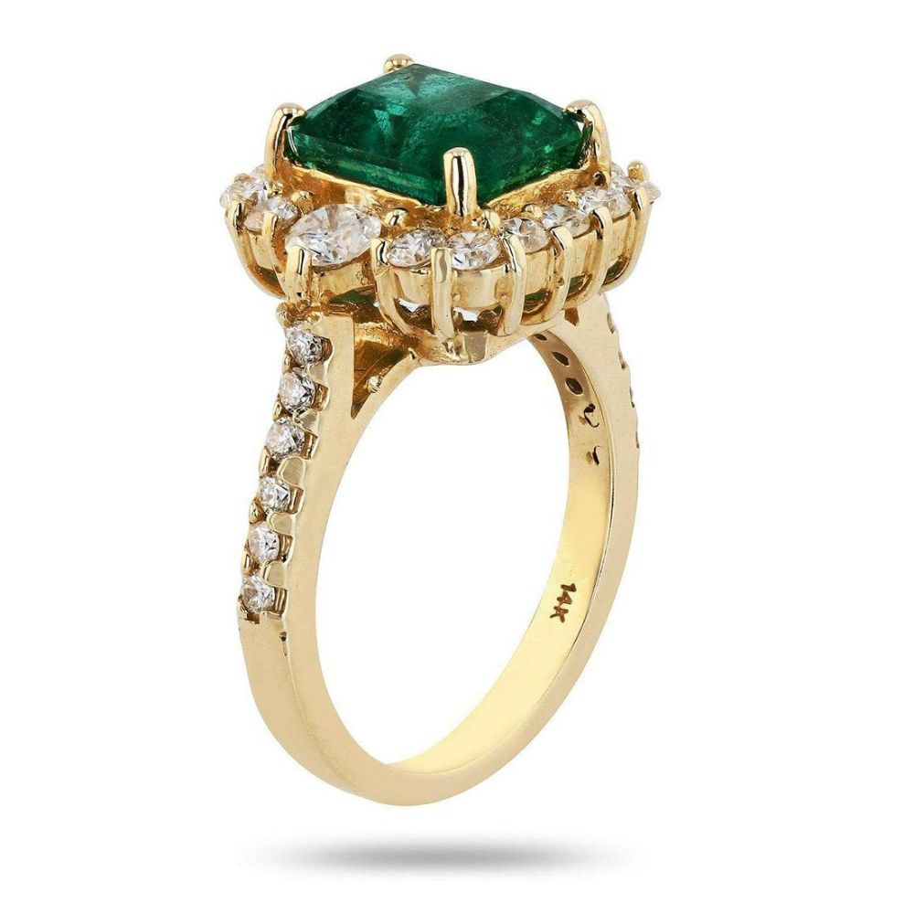 Lot 7 14k Emerald And Diamond Ring Intervendue Inc