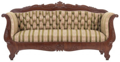 Tapicería capitoné. Medidas: 104 x 203 x 58 cm Tipo de objeto: Muebles