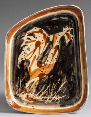 מרסל ינקו (1895-1984), צלחת חרס. מרסל ינקו (1895-1984), תרנגול, צלחת קרמיקה מצוירת ביד, מידות: 