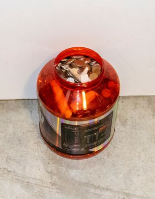 מטבעות, ישראל והעולם. לוט גדול של מטבעות, ישראל והעולם. משקל: 23 ק"ג.