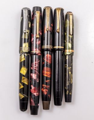 עטים נובעים, Parker. לוט 5 עטים נובעים תוצרת Parker דגמים שונים כולל Premier, Deluxe, Duofold 