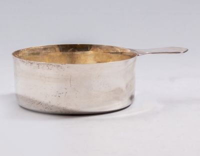 קערת porringer מכסף, Tiffany & Co. קערה עם ידית (porringer bowl) מכסף סטרלינג תוצרת Tiffany & 