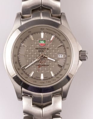 שעון יד לגבר, Tag Heuer Professional Golf - Tiger Woods. מנגנון קוורץ. קוטר: 40 מ"מ. מצב עבודה 