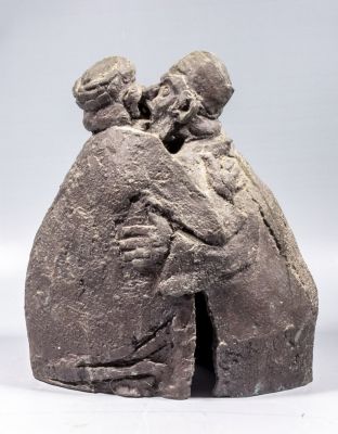 נחום גוטמן (1898-1980), הסוד, פסל ברונזה, גובה: 22 ס"מ, חתום ומוספר 6/7.