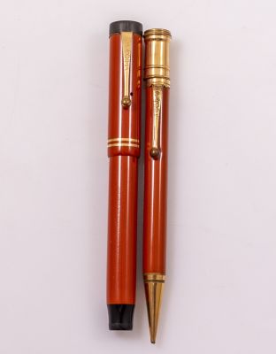 עט נובע ועפרון, Parker Duofold Lucky Curve Senior. סט עט נובע ועיפרון מכאני, Parker Duofold 