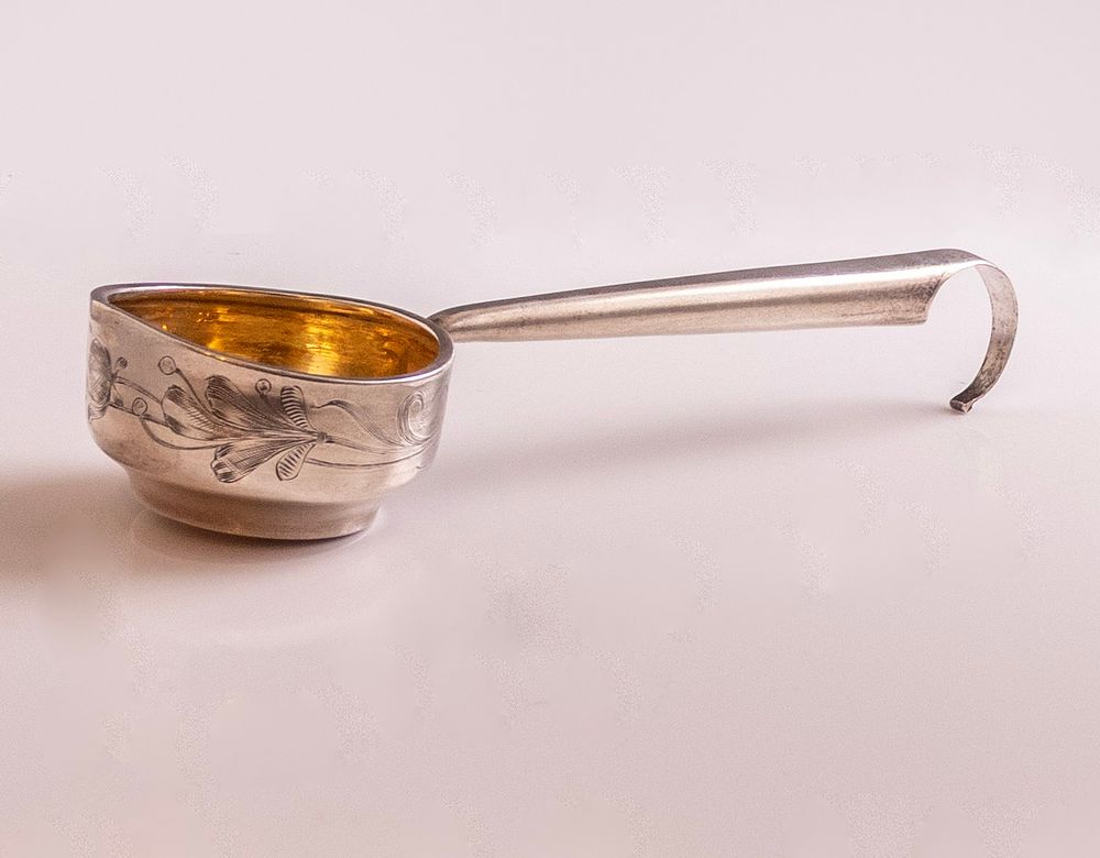 Russian Silver Kovsh. Russian 84 silver ice Kovsh, 1896-1908. Length: 19.5 cm, weight: 65g. 