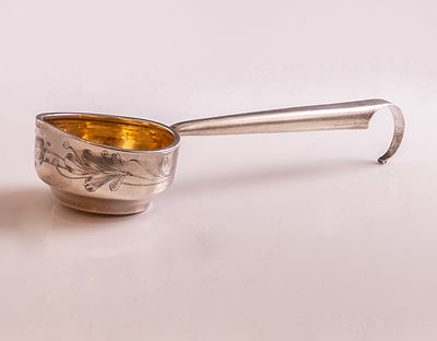 Russian Silver Kovsh. Russian 84 silver ice Kovsh, 1896-1908. Length: 19.5 cm, weight: 65g. 