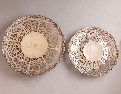 Chinese Export Silver Trays, Yi-Chang. Chinese Export silver trays by Yi Chang. Diameter: 22-28 