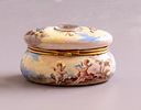 Viennese Enameled Snuff Box with Integrated Clock. 19th century Austrian Enameled Snuff Box with Image - 3