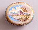 Viennese Enameled Snuff Box with Integrated Clock. 19th century Austrian Enameled Snuff Box with Image - 4