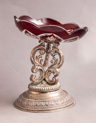 Silver and Crystal Tazza. 19th century German Biedermeier tazza with a 13 silver base and a 