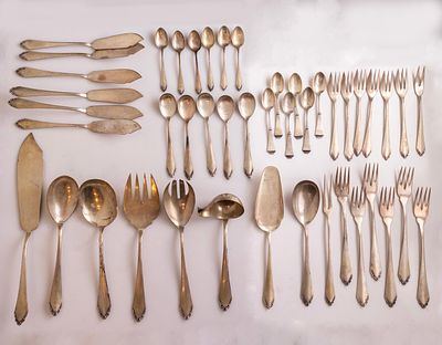 Silver Flatware, Germany. Partial German 800 silver flatware set. Total weight: 1900g. Hallmarked.