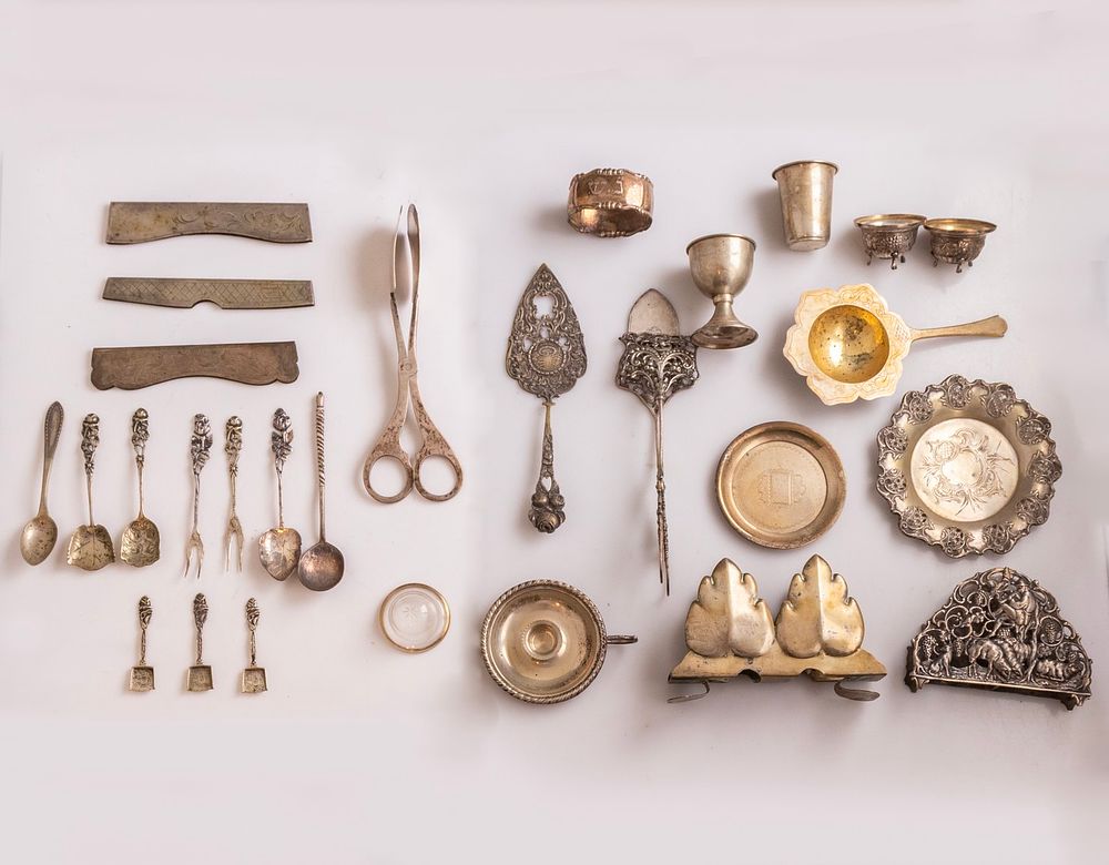 Miscellaneous Silver Items. Miscellaneous silver items lot, various origins including Germany 
