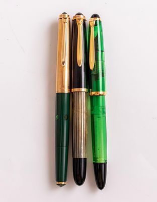עטים נובעים, Pelikan/ERO. לוט 3 עטים נובעים, כולל Pelikan 400NN, Pelikan P1 ו- ERO Demonstrator 