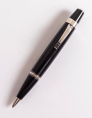 עט כדורי, Montblanc Boheme. עט כדורי Montblanc Boheme Sapphire, שחור עם חלקי מתכת מצופים פלטינה 