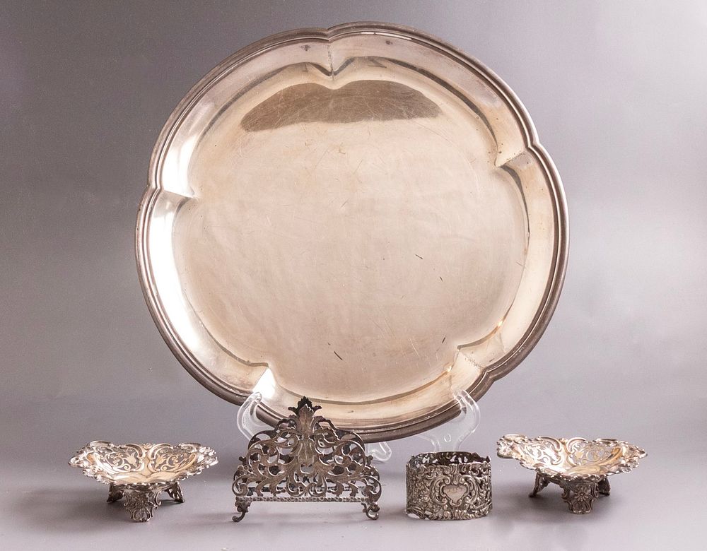 Silver Items. Lots of various silver items including a tray, bowls and a napkin holder, some 