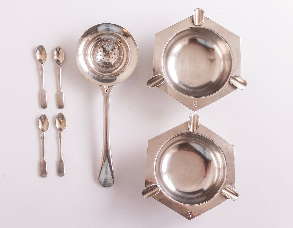 Iraqi Silver Items. Lot of 7 Iraqi silver items, Baghdad, first half of the 20th century. 