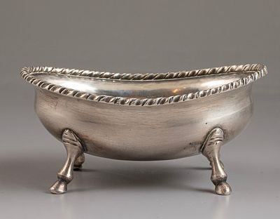 Silver Bowl, Italy. Silver bowl, Italy, Venice, circa late 17th century. Stands on four legs. 