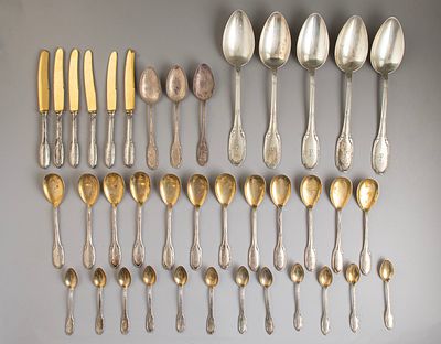 Silver Cutlery, Germany. Lot of 800 silver cutlery, Germany. Including spoons and teaspoons. 
