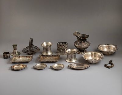 Silver Items, Germany & United Kingdom. Lot of assorted silver items, mainly from Germany and 