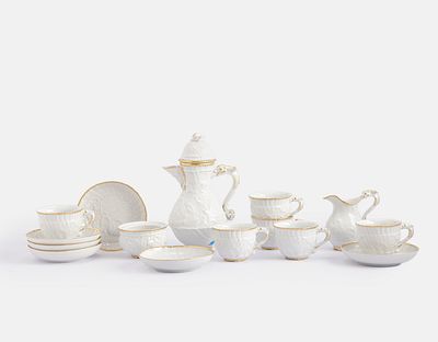 Meissen Porcelain Coffee Set. Meissen porcelain coffee set, Swan Service series. Including a 