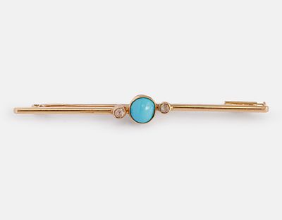Gold, Turquoise & Rose-cut Diamond Brooch. 18K gold brooch set with turquoise and roses. Length: 