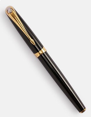 Parker Ellipse France Fountain Pen. Parker Ellipse France fountain pen, Black. Size: 5.7" (14.5 