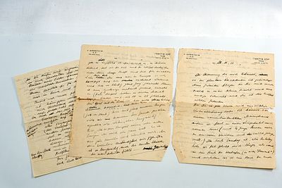 מכתב שלושה עמודים של האדריכל יעקב אורנשטיין, 1931, תל אביב + פירוט עבודותיו: קולנוע גן רינה 