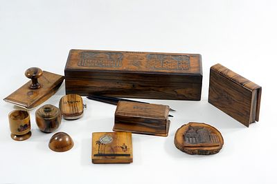 אוסף פריטי עץ זית נדירים – ארץ ישראל, תחילת המאה ה-20 : מקבץ פריטי אמנות ועבודת יד מעץ זית 