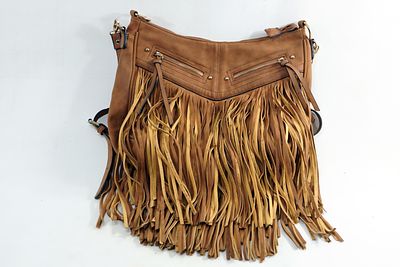 תיק אישה. תיק עור איכותי מבית המותג הבינלאומי ALDO. התיק מצטיין בעיצוב נקי ועל-זמני, מתאים 