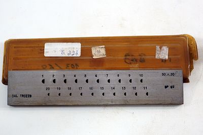 סדן לצורף מצב חדש. הזדמנות מעולה לצורפים, מעצבי תכשיטים וסטודנטים לצורפות. 
כלי עבודה איכותיים 