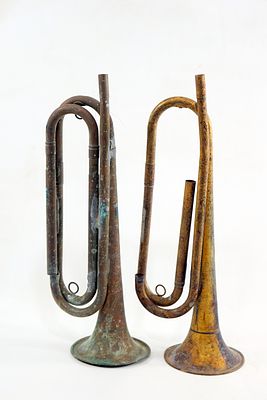 זוג חצוצרות נחושת /פליז. 35סמ וינטז