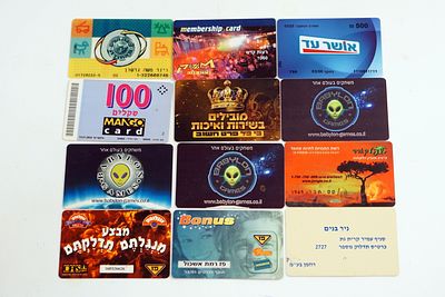אוסף כרטיסי פלסטיק שונים ישראל