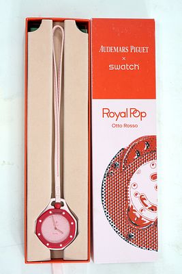 שעון סווטש פופ רויאל SWATCH ROYAL POP בצבע אדום. רפליקה