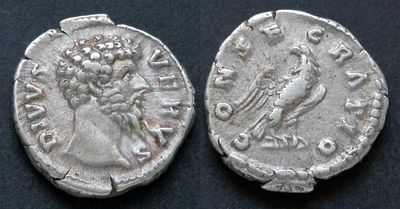 Римская империя, Луций Вер, 161-169 годы, денарий. AR денарий, вес 3.50 гр., диаметр 19 