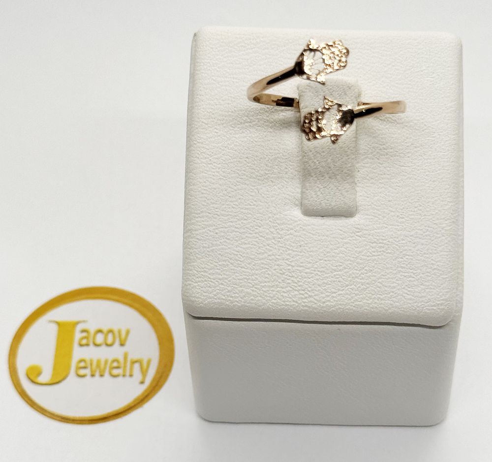 A flexible open ring Hamsa Pellegrin model with a special design In red gold (rose gold) new 14K.